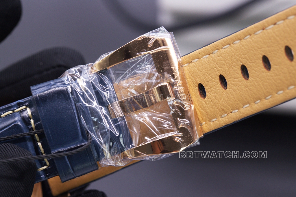 VS FactoryPAM01114Panerai1:1replica watch rose goldblue dialclasp picture