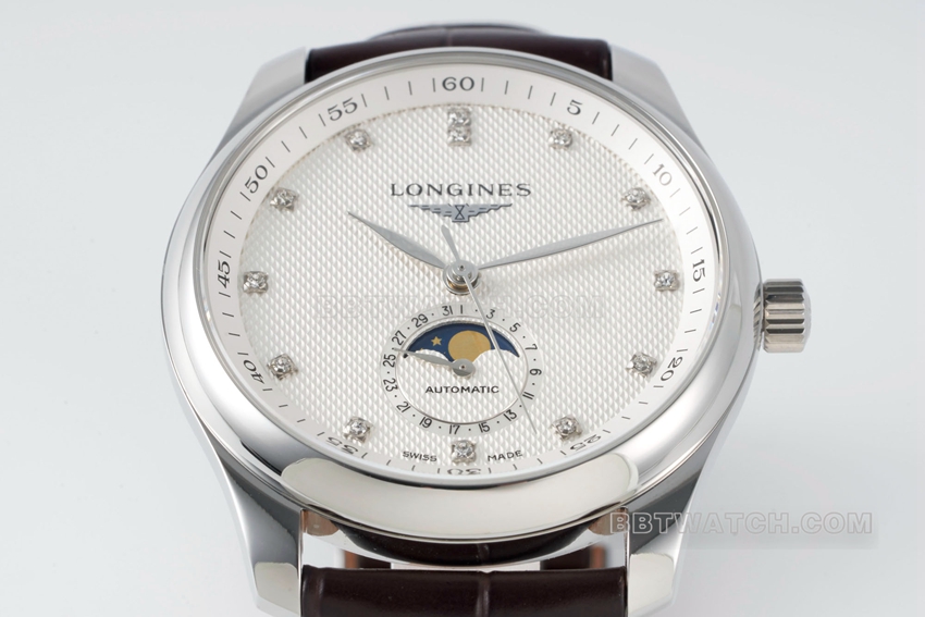 APS factory Longines watchmaking traditional top-tier 1:1high-quality replicasilver dialmoon phaseleather strap model L2.909.4.77.3front live photo