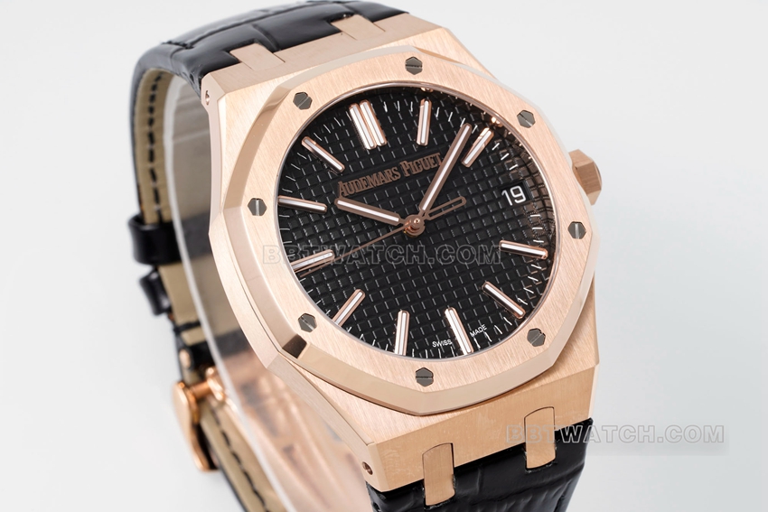 APS factory Audemars PiguetRoyal Oak1:1super cloneblack dialrose goldleather strap model 15510OR.OO.D002CR.02front live photo