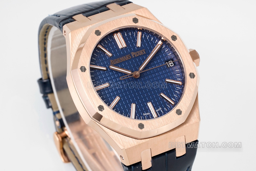 APS factory Audemars PiguetRoyal Oaktop-tier 1:1high-quality replicablue dialrose goldleather strap model 15510OR.OO.D315CR.02front live photo