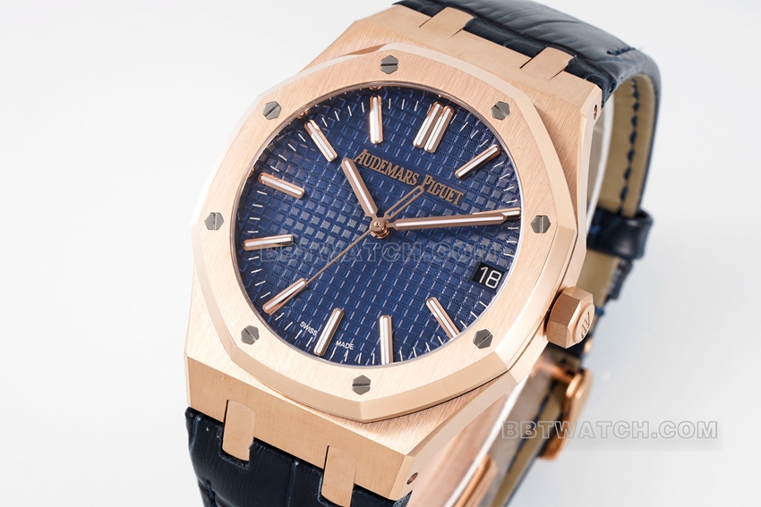 APS factory Audemars PiguetRoyal Oaktop-tier 1:1high-quality replicablue dialrose goldleather strap model 15510OR.OO.D315CR.02front live photo