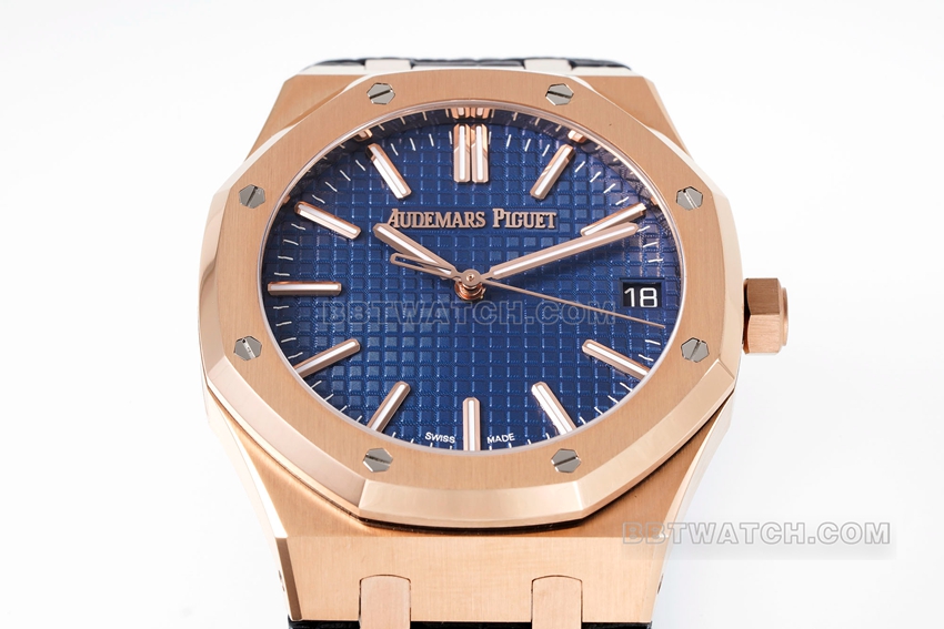 APS factory Audemars PiguetRoyal Oaktop-tier 1:1high-quality replicablue dialrose goldleather strap model 15510OR.OO.D315CR.02front live photo