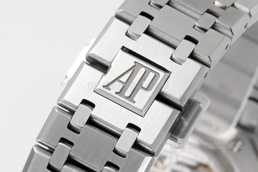 APS factory Audemars PiguetRoyal Oak1:1super clonesilver dialsteel bracelet model 15510ST.OO.1320ST.08braceletlive photos