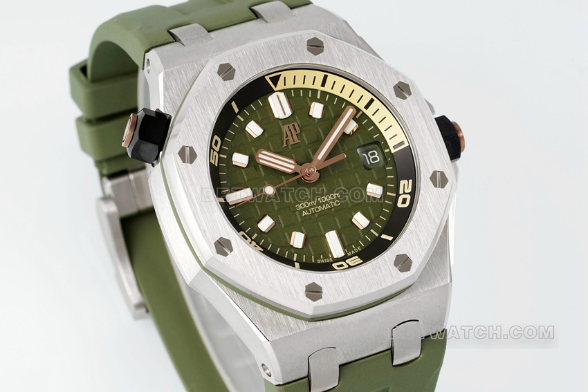 APS factory Audemars PiguetRoyal Oak offshore avocado rubber model 15720ST.OO.A052CA.01front live photo