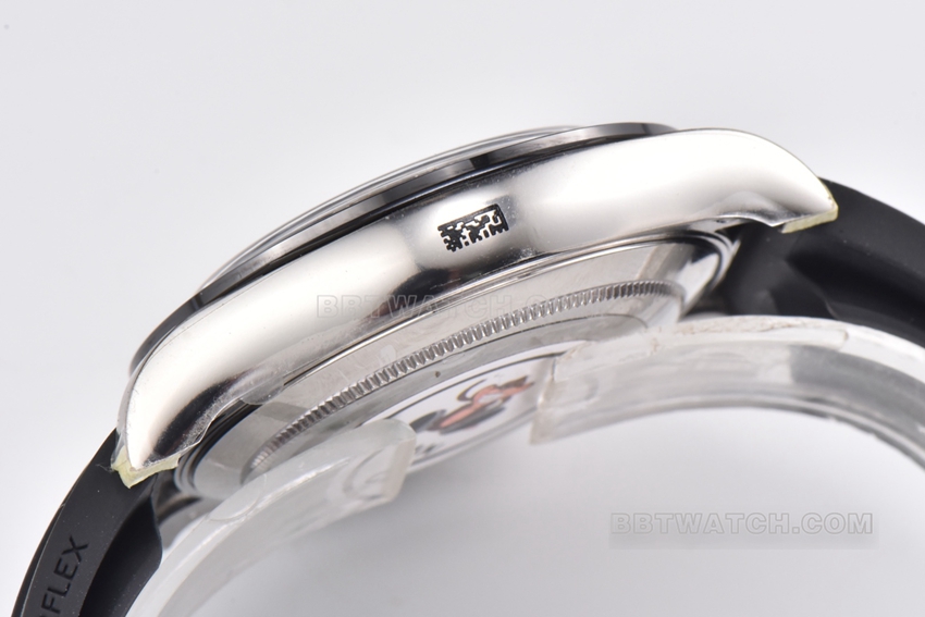 Factory C Rolex Daytona1:1super watch mother-of-pearl plate rubber model m116519ln-0026side live photo