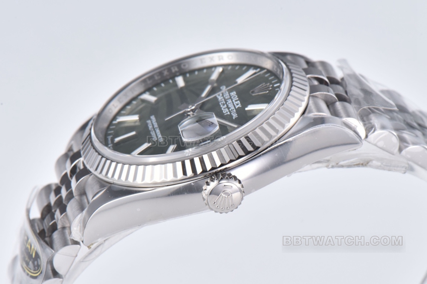 Factory C Rolex log top-tier 1:1super green palm leaf pattern plate 36mm steel bracelet model m126234-0047side live photo