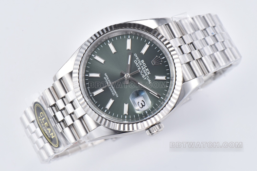 C factory Rolex log super A imitation green disk 36mm five compartment link m126234-0051 front real picture