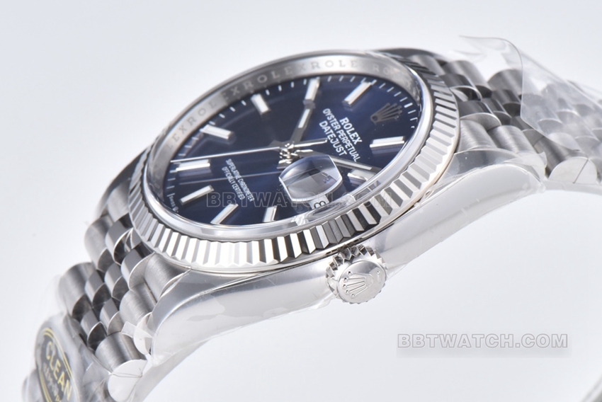 C factory Rolex log super cloneblue dial36mm five grid link m126234-0017side live photo