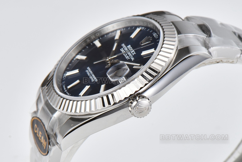 C factory Rolex log 1:1super cloneblue dial41mm three row link m126334-0001side live photo