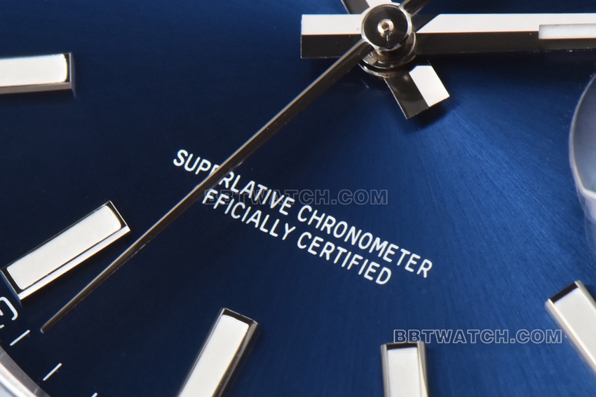 C factory Rolex log 1:1super cloneblue dial41mm three row link m126334-0001front live photo