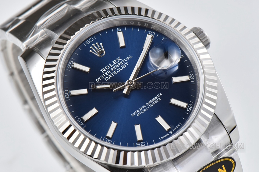 C factory Rolex log 1:1super cloneblue dial41mm three row link m126334-0001front live photo