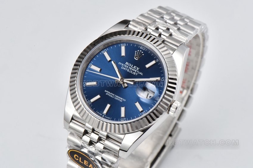 C factory Rolex log super cloneblue dial41mm five row link m126334-0002front live photo