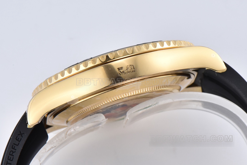 Factory C Rolex Yacht-Master top-tier 1:1high-quality replicablack dialyellow gold rubber model M226658-0001side live photo