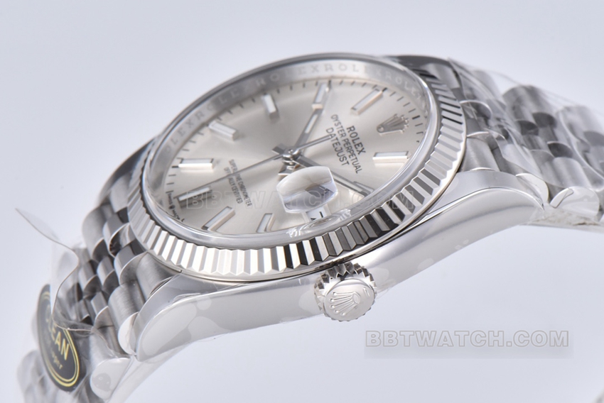 C factory Rolex log 1:1super clone36mmsilver dial five grid link m126234-0013side live photo