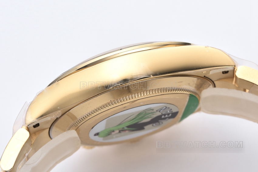 Factory C Rolex Daytona gold plate yellow goldsteel bracelet model m116508-0003side live photo