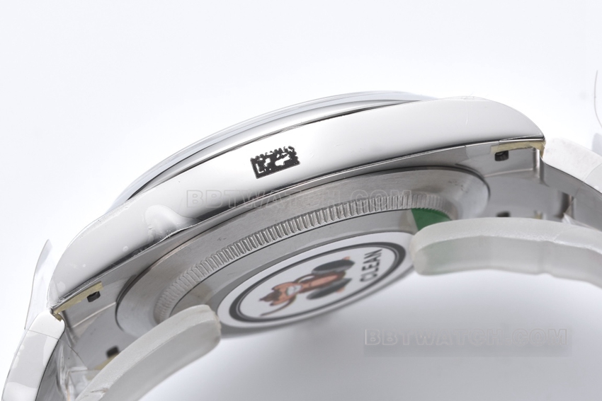 Factory C Rolex Oyster Perpetual top-tier 1:1high-quality replica41mmsilver dialm124300-0001side live photo