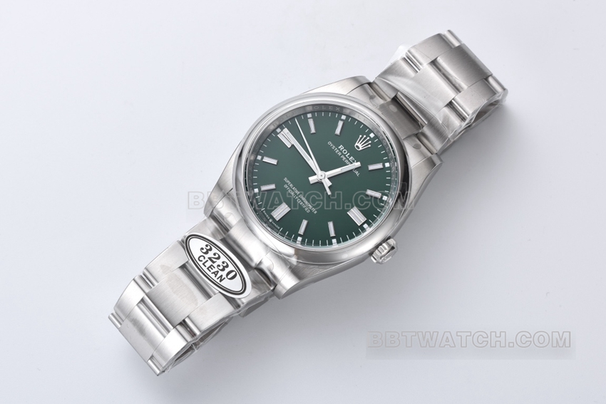 Factory C Rolex Oyster Perpetual 1:1super clone36mmgreen dialm126000-0005front live photo