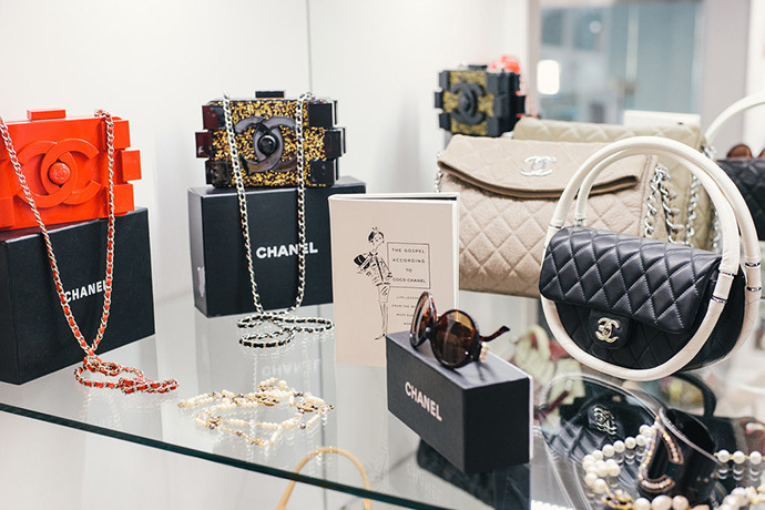 "Le plus grand placard d''Amérique" volé plus d''un million de dollars en produits de luxe