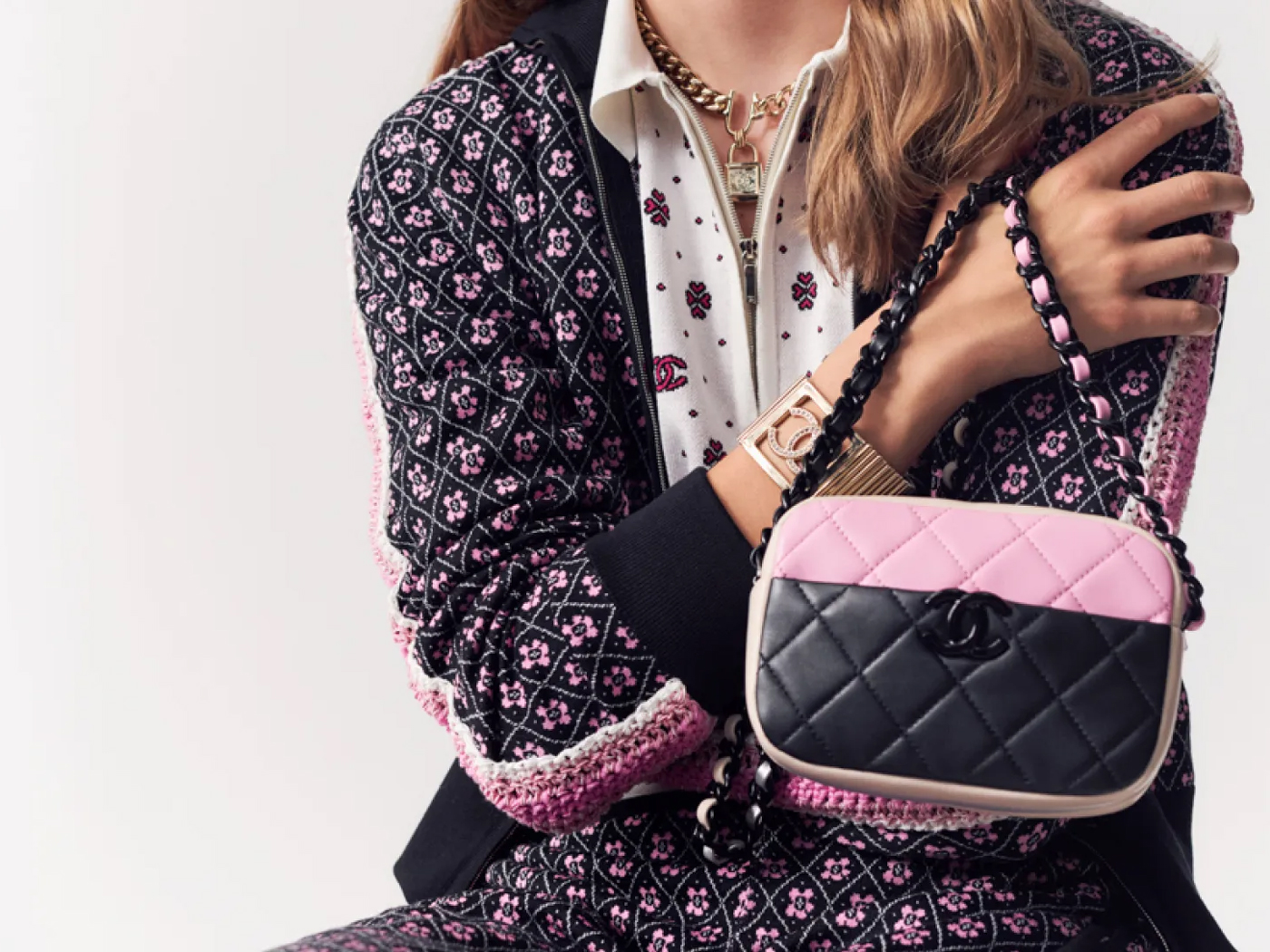 Chez Chanel, tout est question de couleur pour la pré-collection printemps 2023