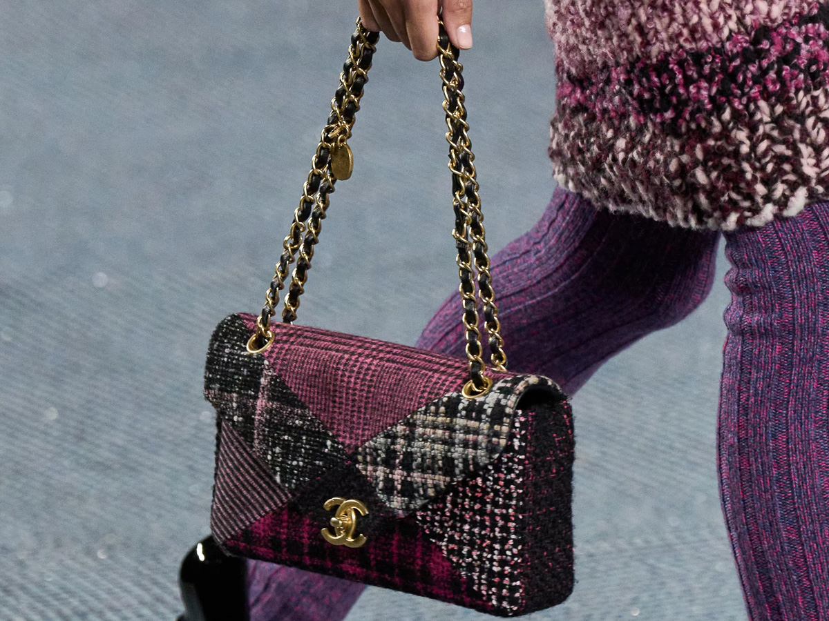 Chanel Fall 2022 Is An Ode To Tweed