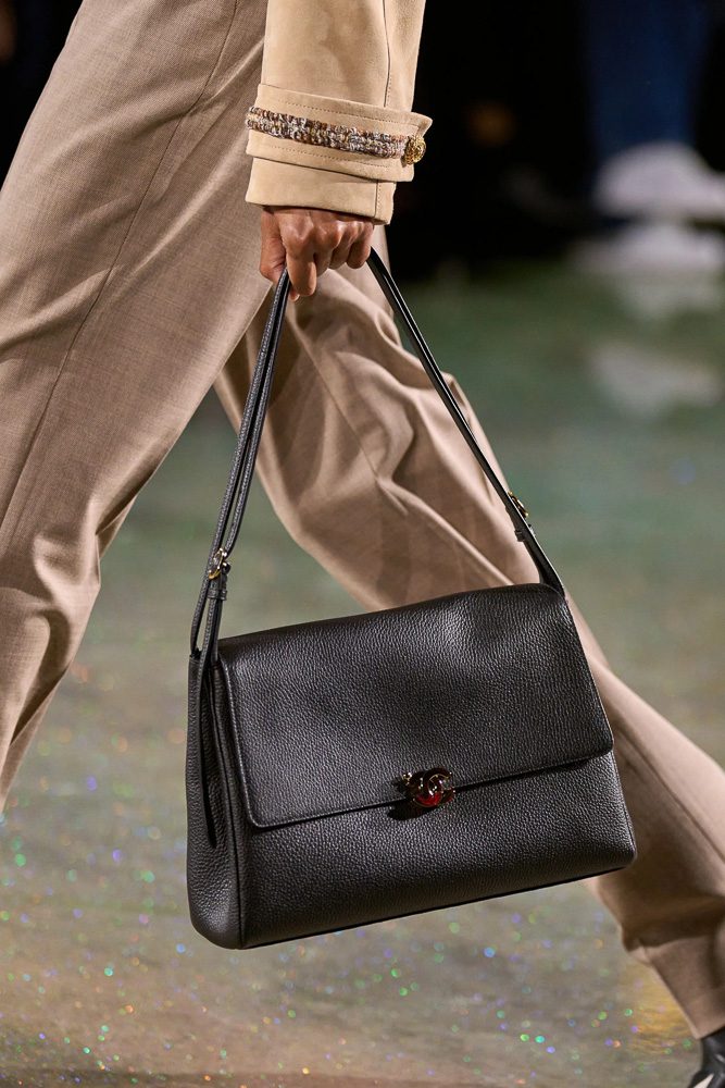 CHANEL FALL WINTER 2026 RUNWAY BAGS 13