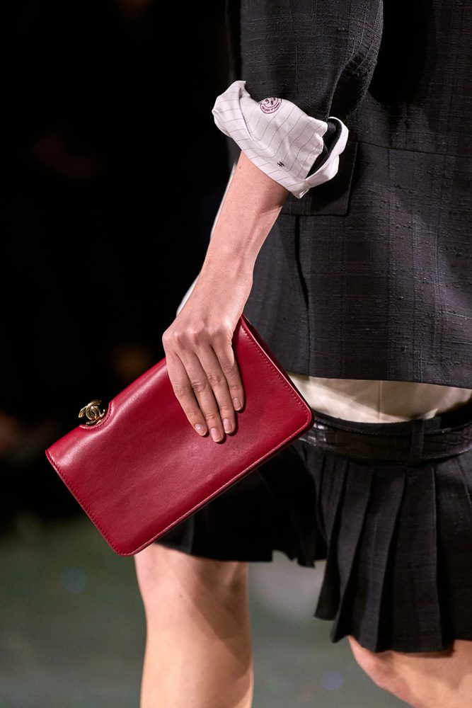 CHANEL FALL WINTER 2026 RUNWAY BAGS 21
