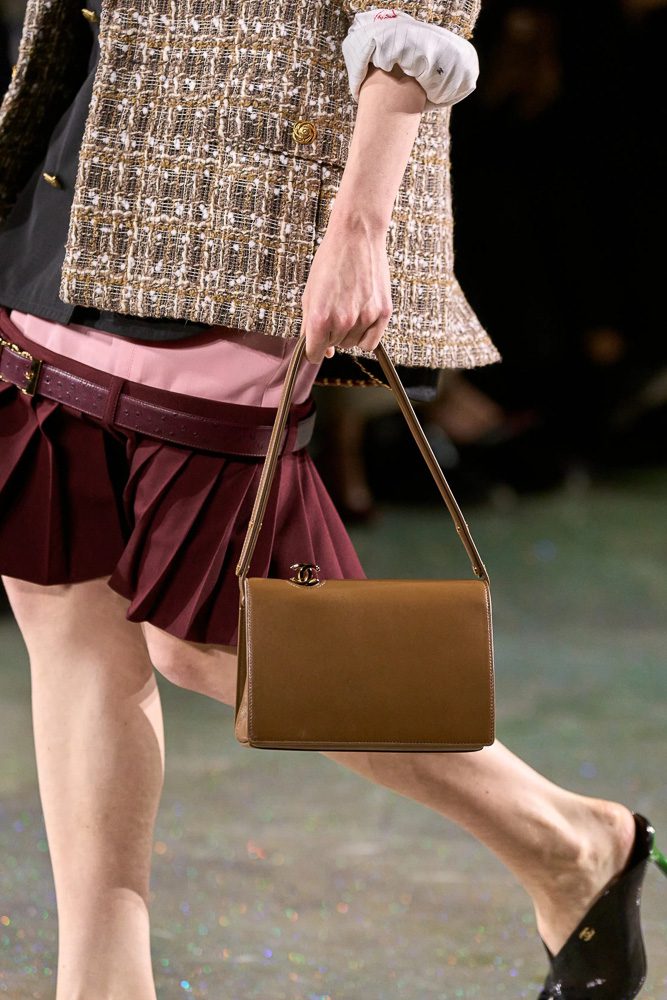 CHANEL FALL WINTER 2026 RUNWAY BAGS 22