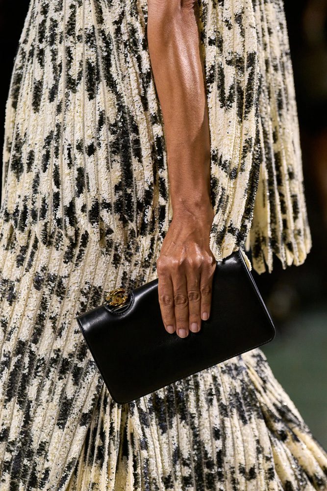 CHANEL FALL WINTER 2026 RUNWAY BAGS 45