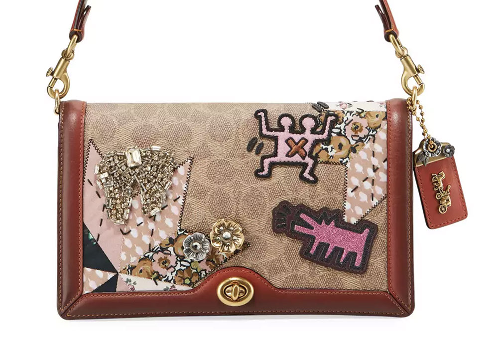 PurseBlog demande : Le tissu du logo de Coach peut-il faire son retour ?