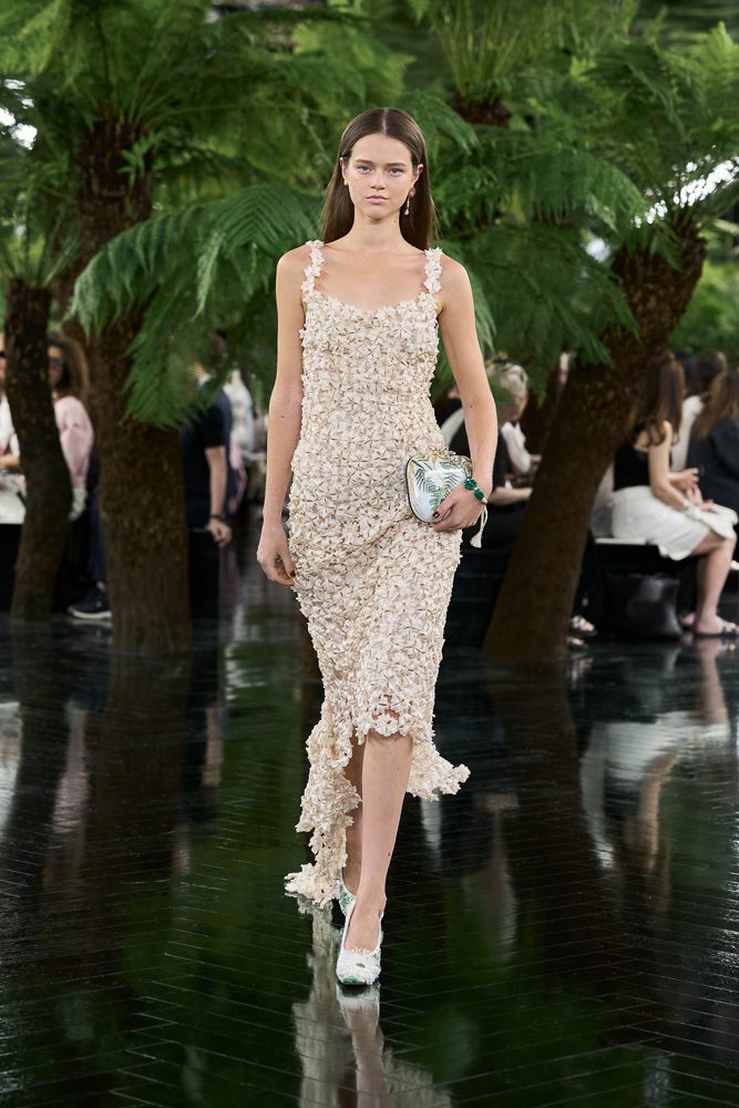 Dior Couture Runway Looks 15