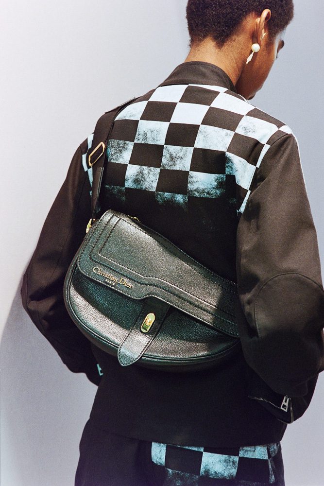 Dior Spring 2025 Bags Backtage 10