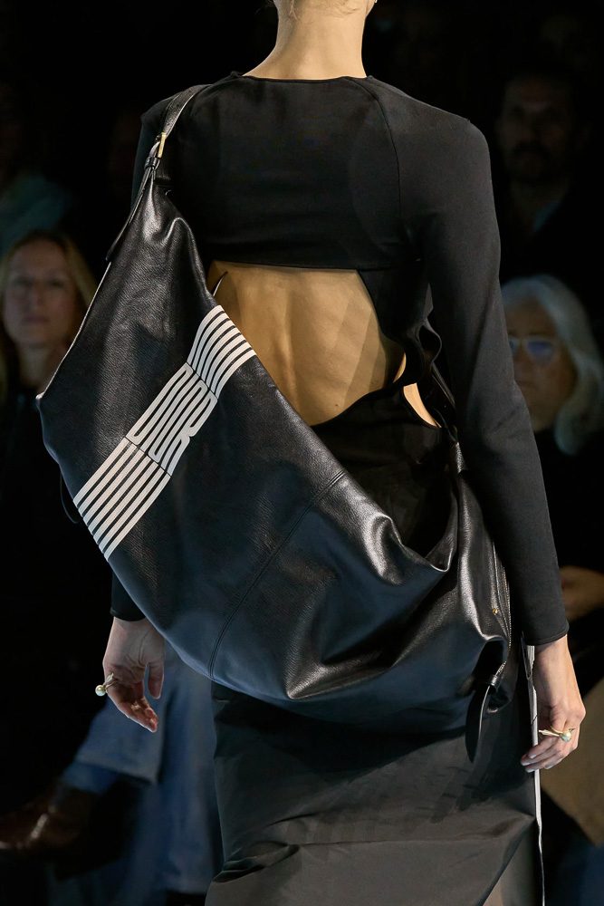 Dior Spring 2025 Runway Bags Review 22