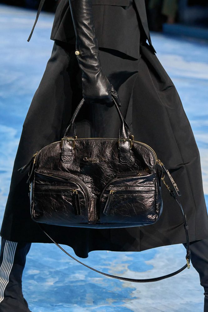Dior Spring 2025 Runway Bags Review 24