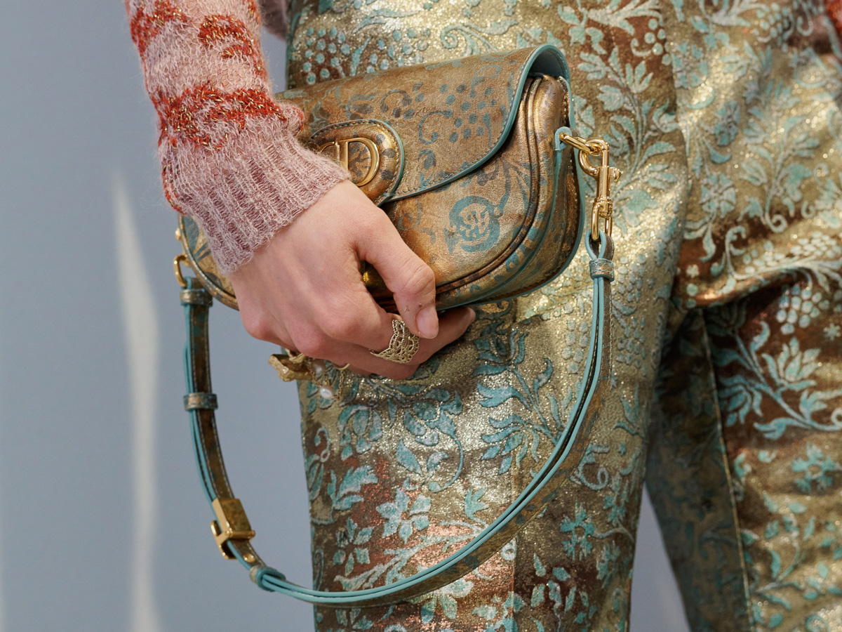 Dior's Fall 2022 Bags Focus On Iconic House Emblems