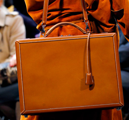 Hermes 4