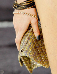 Chanel 18