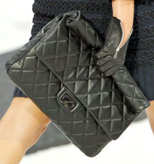 Fashion Week Handbags: Chanel Spring 2011