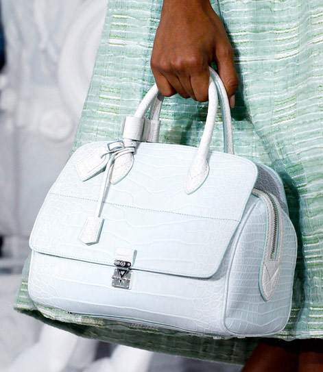 Louis Vuitton 35