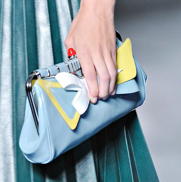 Prada 12