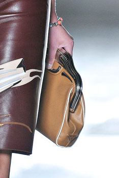 Prada 14