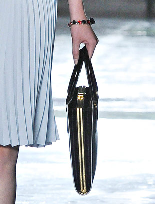 Prada 15