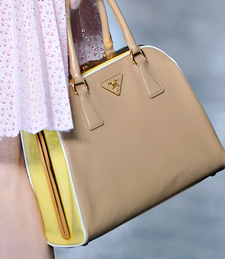 Prada 21