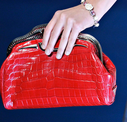 Prada 8