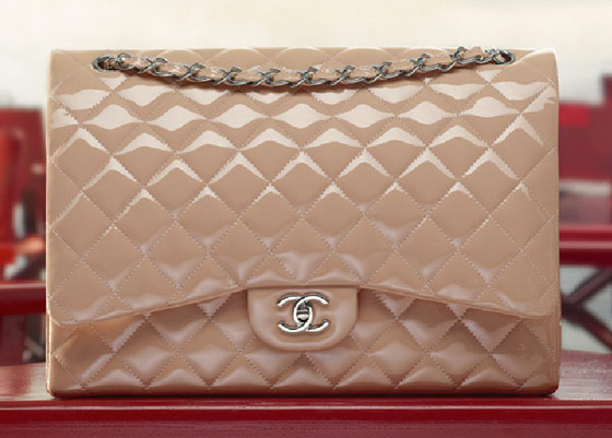 Regardez de plus près la croisière Chanel 2011