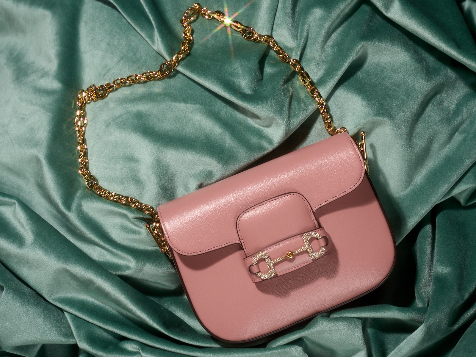 Le sac de vacances idéal ? Découvrez le pavé Gucci Horsebit