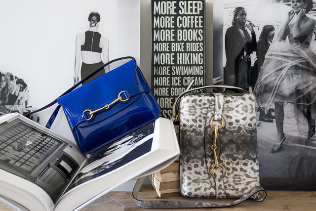 La grandeur du sac à bandoulière Gucci Horsebit