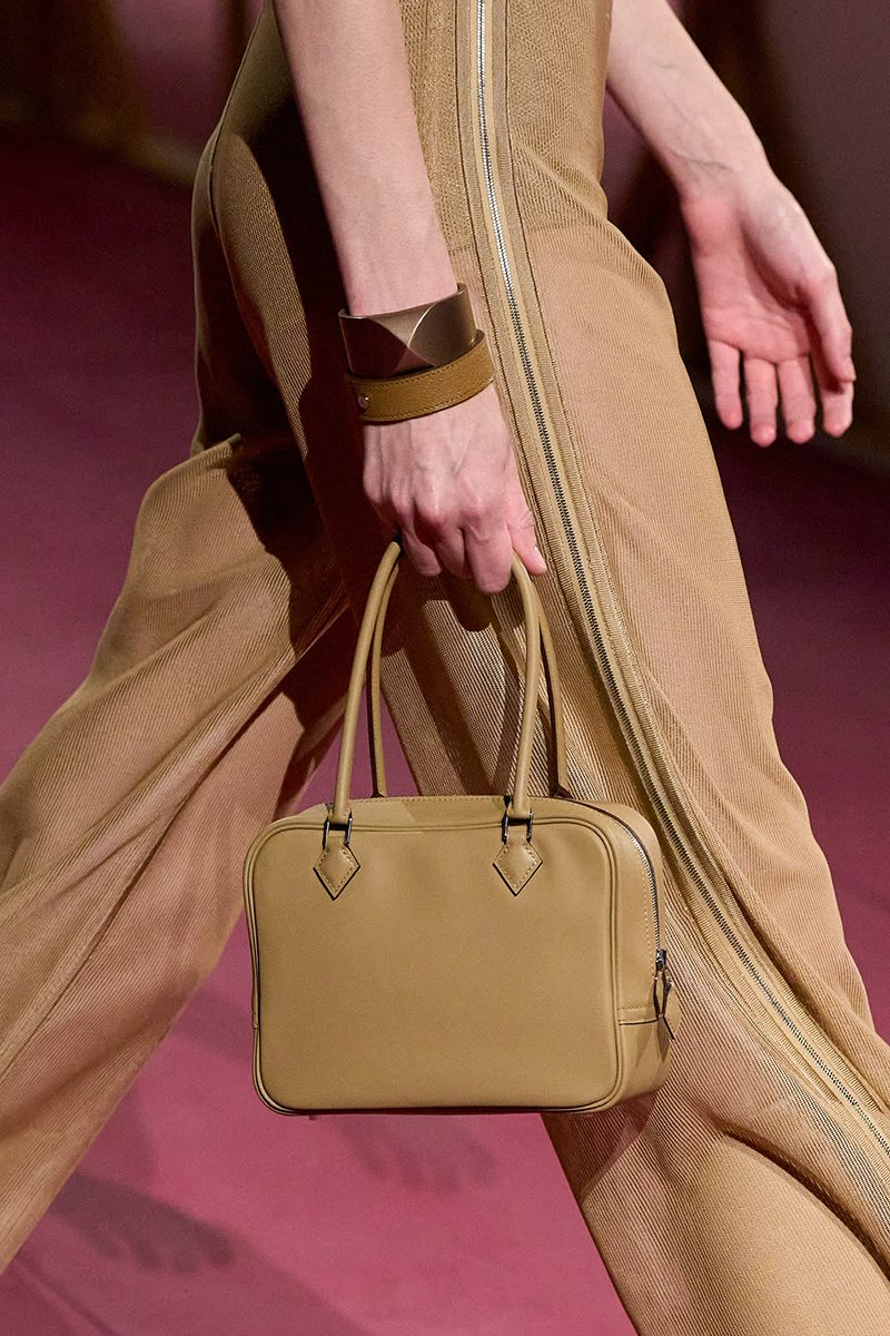 Hermes Spring Summer 2025 Look 2 Plume