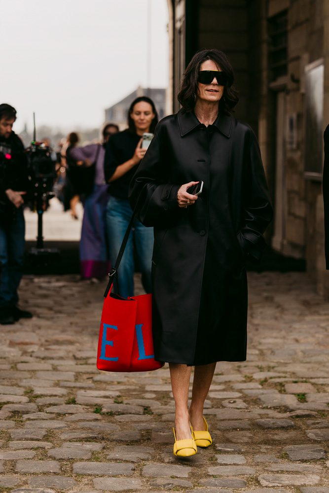 LOEWE FALL 2026 STREET STYLE BAGS 5