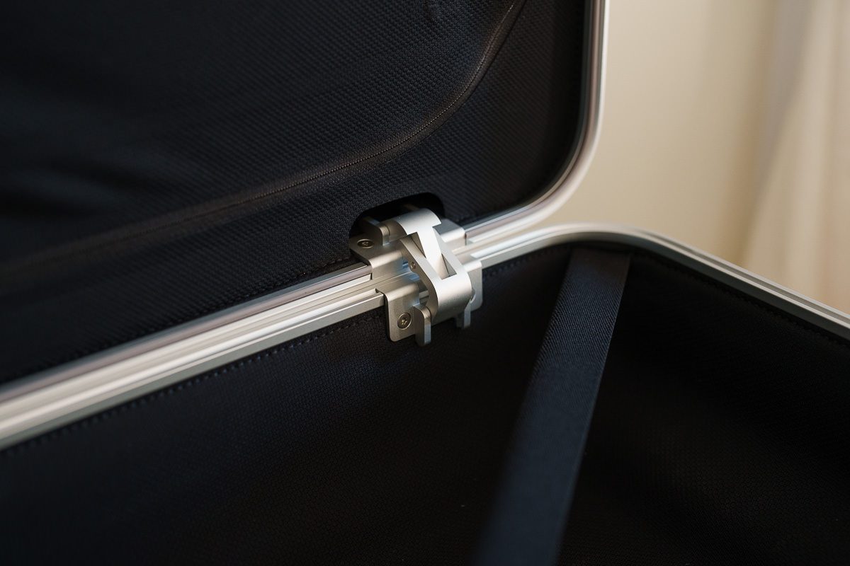 Louis Vuitton Horizon 55 interior hinge