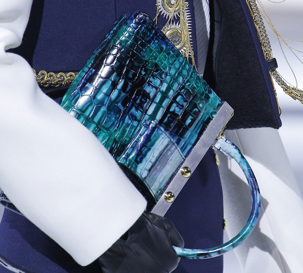 Louis Vuitton Steps Far Away From The Brand's Signatures For Its Fall 2018 Runway Bags